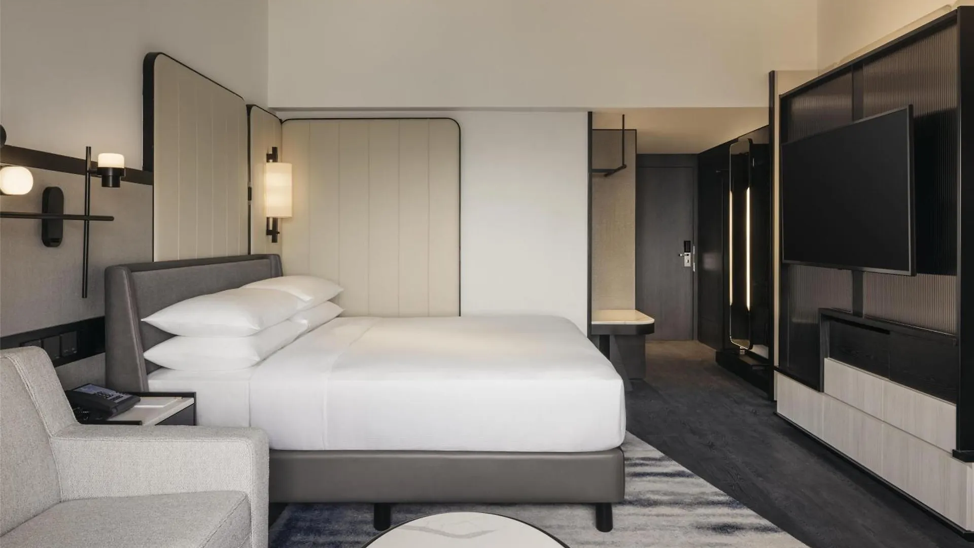 Hilton Singapore Orchard 5*,